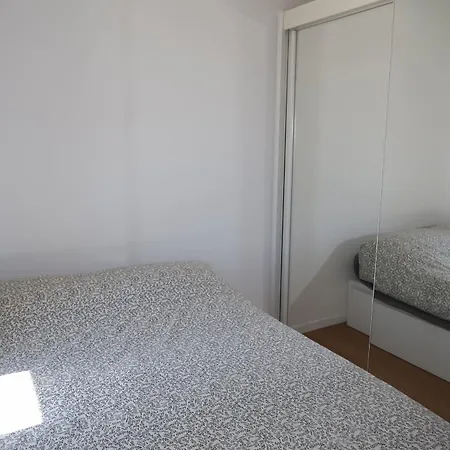 別荘 Spacious House For 8 With Swimming Pool アンティーブ